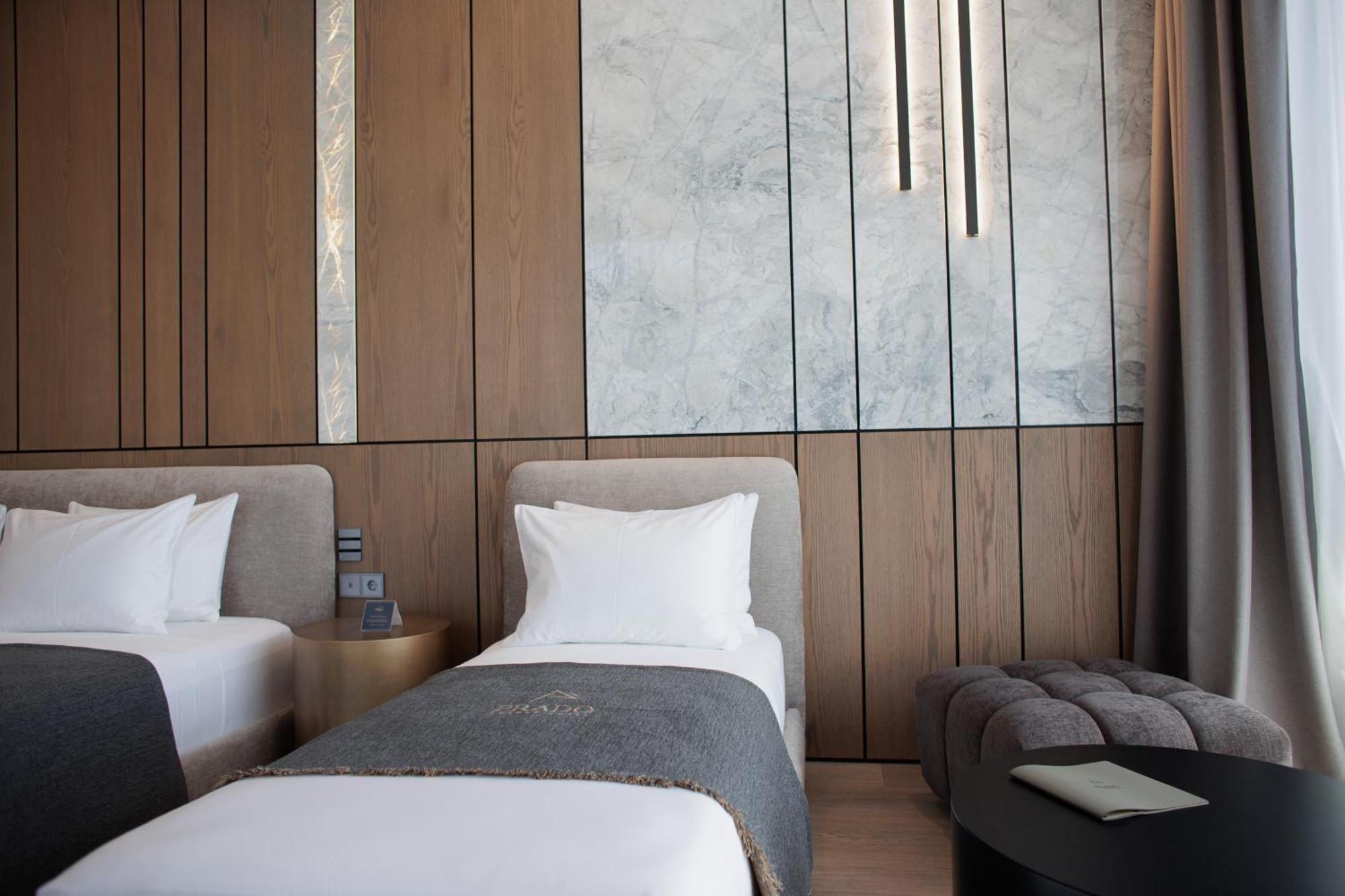 Prado Luxury Hotel Himare Buitenkant foto